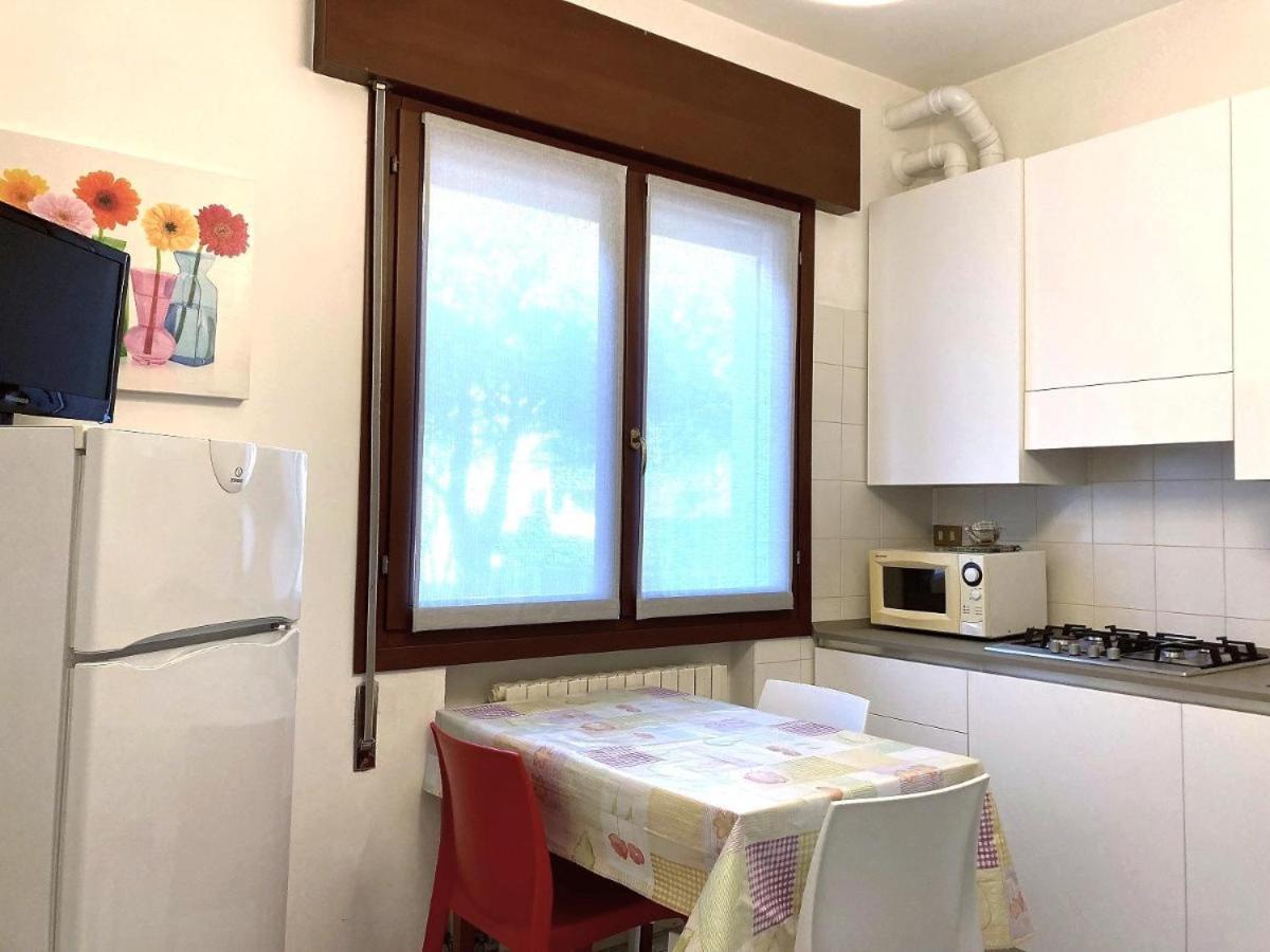 Bilocali Casa De Lazzari - Piazza Brescia - Adria Holiday Jesolo - Family Apartments Eksteriør billede