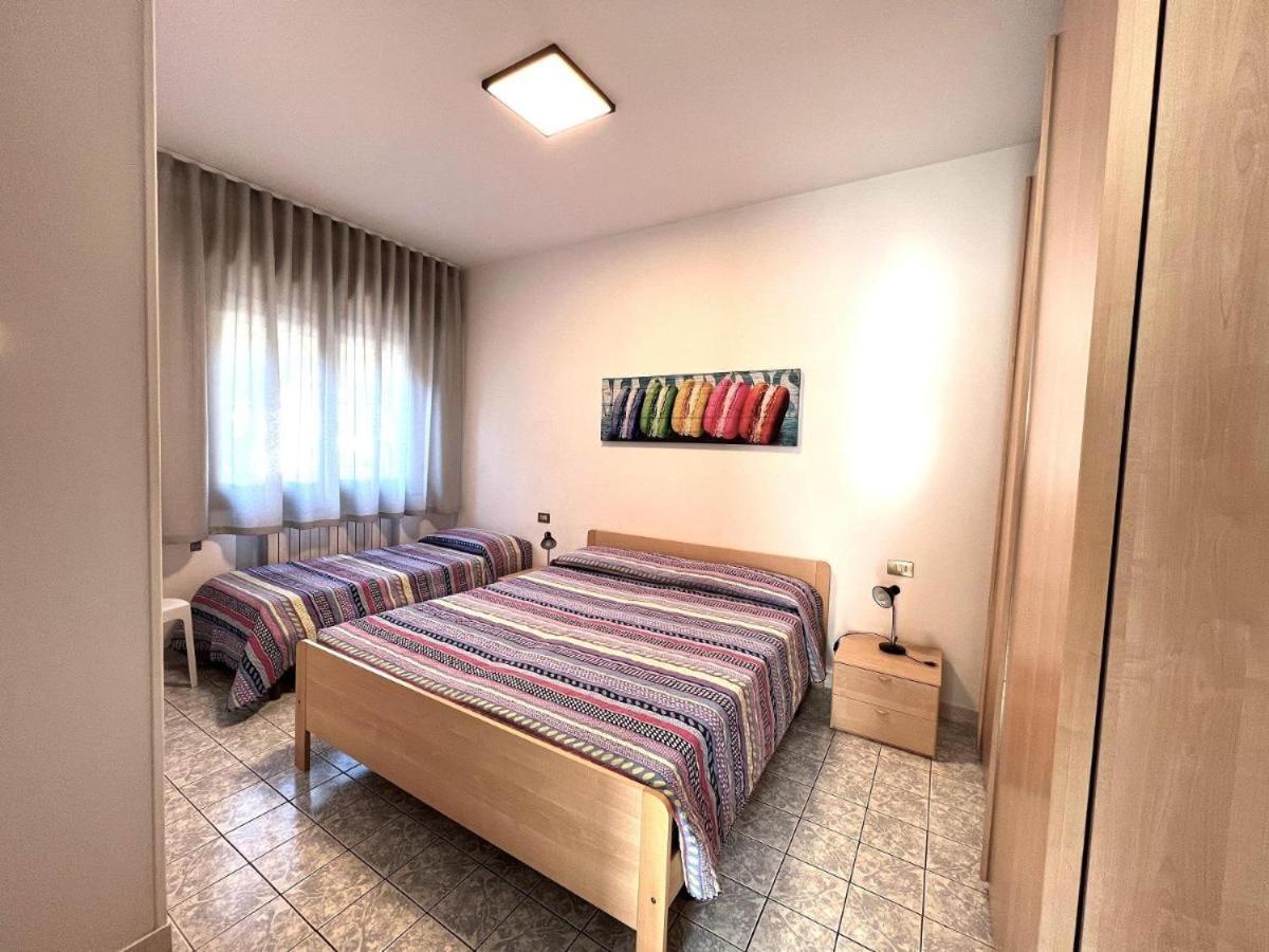 Bilocali Casa De Lazzari - Piazza Brescia - Adria Holiday Jesolo - Family Apartments Eksteriør billede