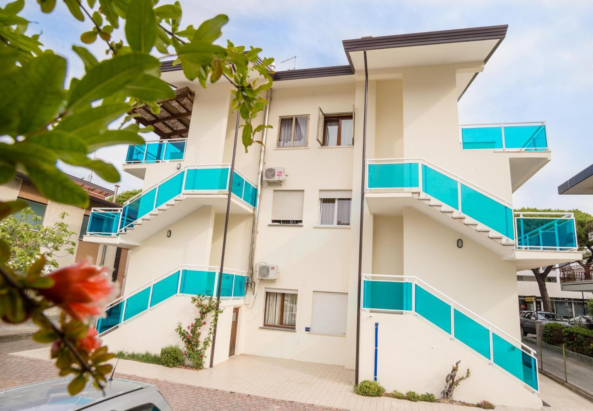 Bilocali Casa De Lazzari - Piazza Brescia - Adria Holiday Jesolo - Family Apartments Eksteriør billede